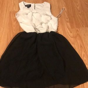 Cute black and white dress